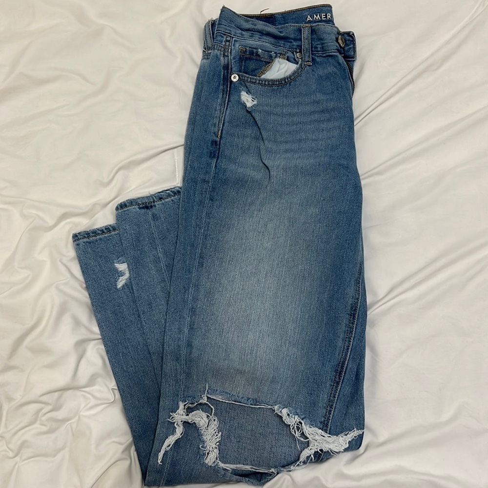AE Mom Jean